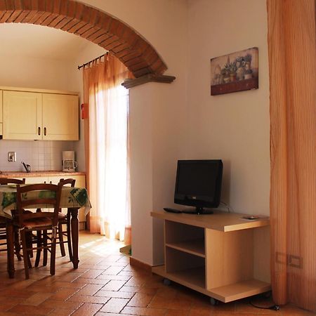 Il Casale Apartment Limite Luaran gambar