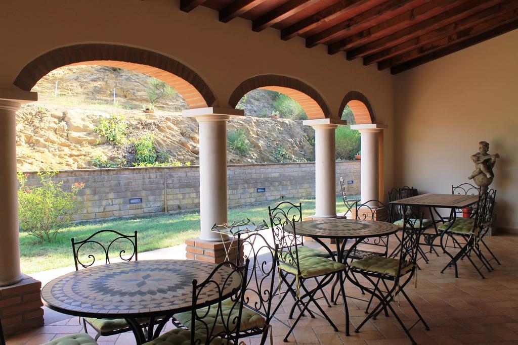 Il Casale Apartment Limite Luaran gambar
